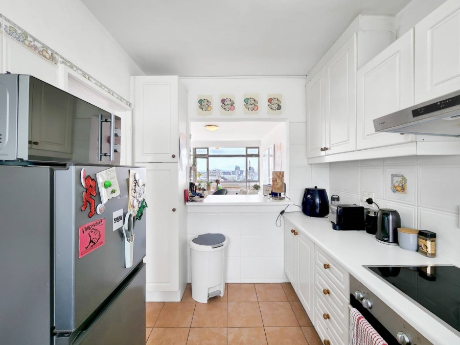 To Let 1 Bedroom Property for Rent in Gardens Western Cape